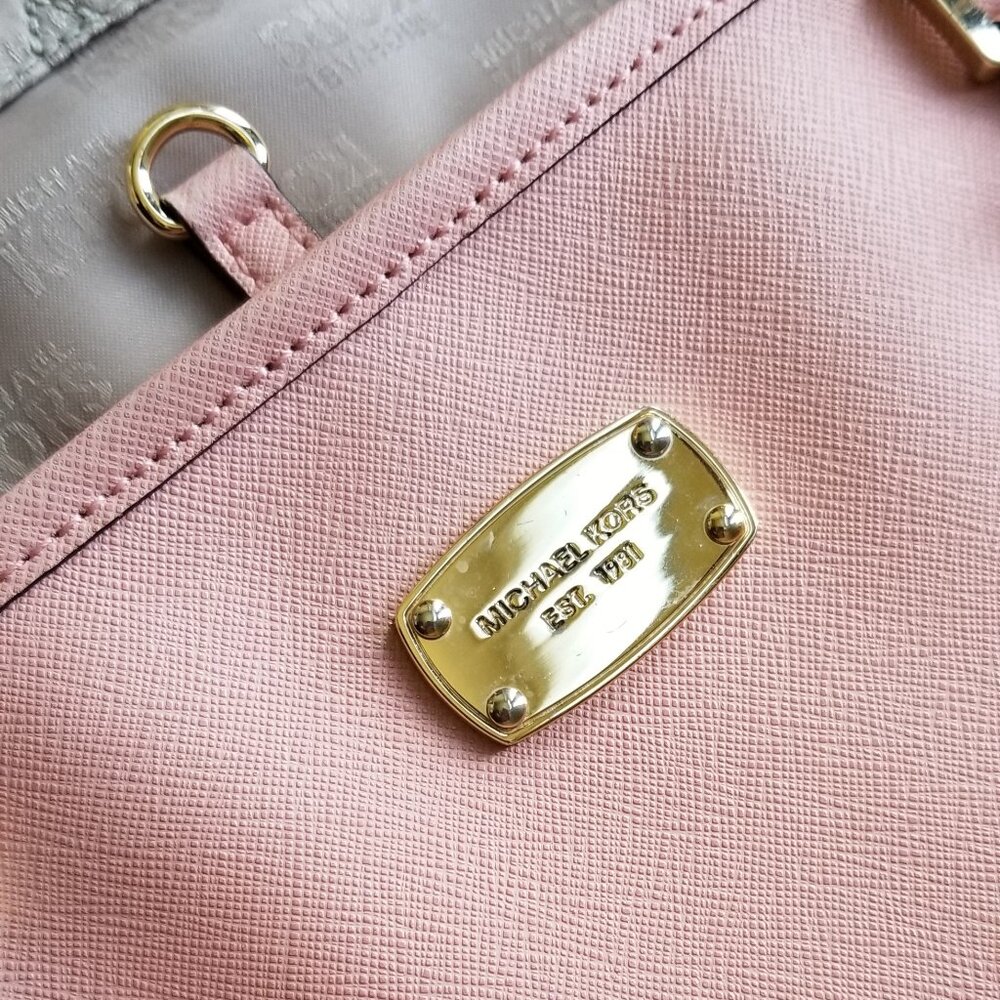 Michael Kors - "Jet Set" Saffiano Leather Tote